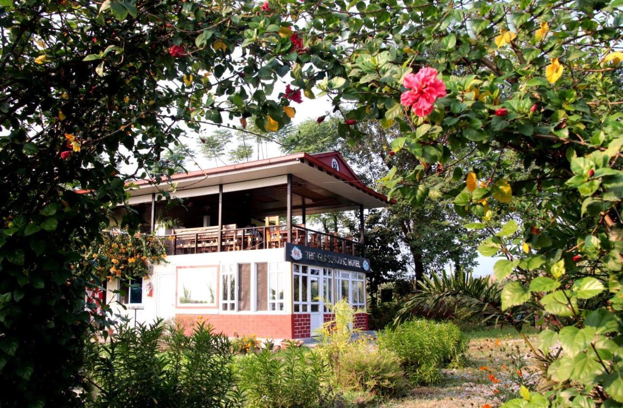 The Glasshouse Hotel Kawasoti Exteriör bild